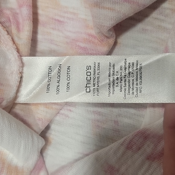Chico's V-Neck, Single Pocket Tee. White with Pinks and Oranges, EUC, NO SIZE - Picture 9 of 9